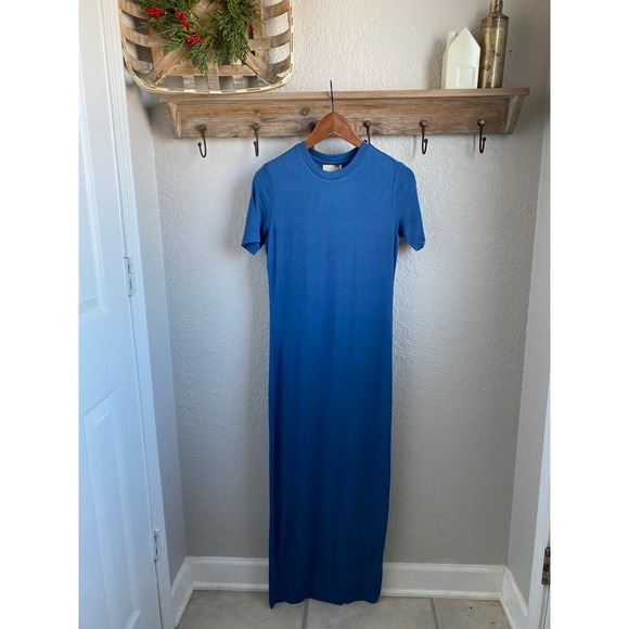 BLQ BASIQ Tee Maxi Dress in Dark Denim XS Small - Picture 3 of 5